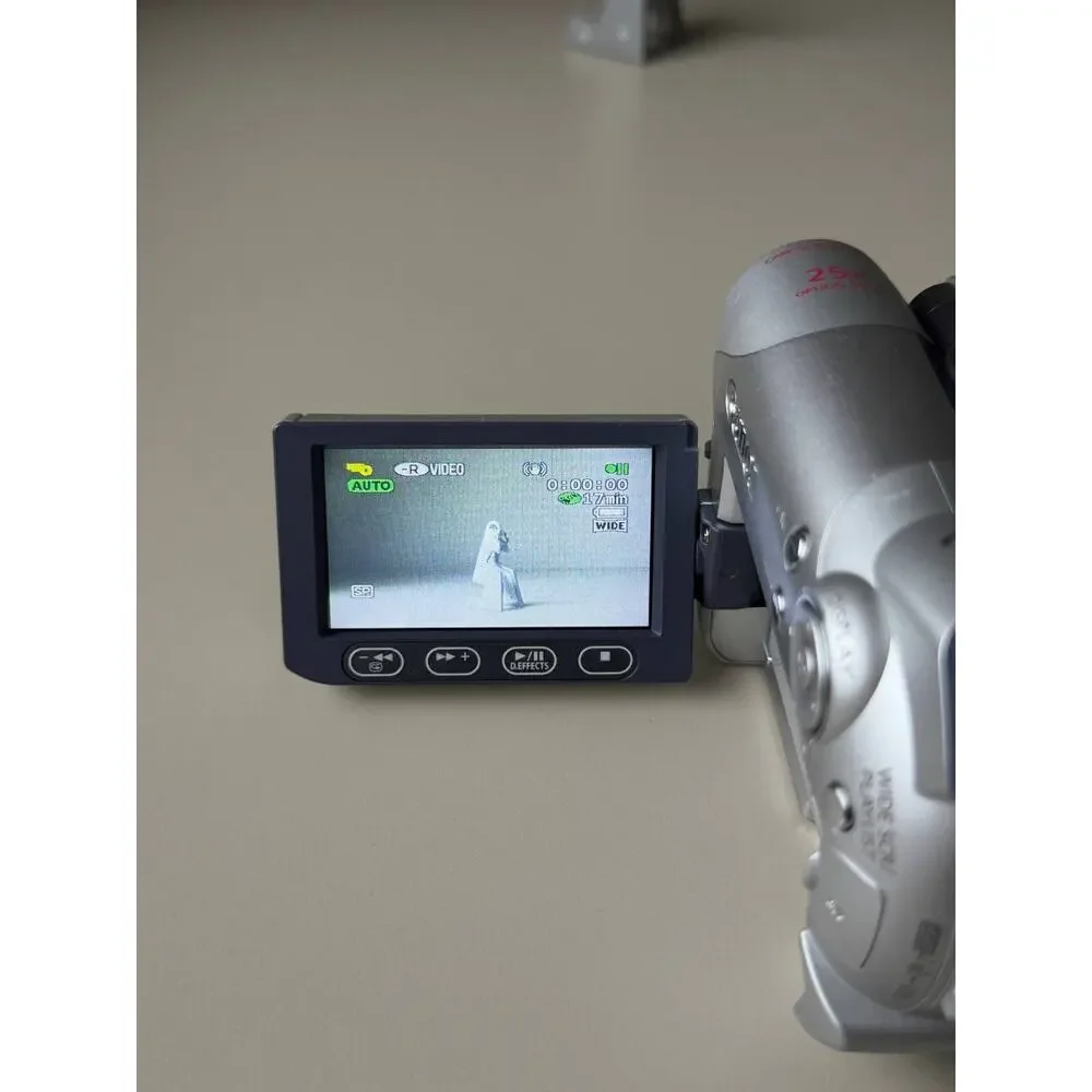 Canon DC100 Handheld DVD RW Camcorder Handycam Video Camera y2k 2000s WORKS KIT